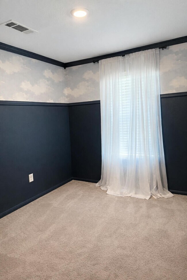 Building Photo - 17810 Plow Horse Ln