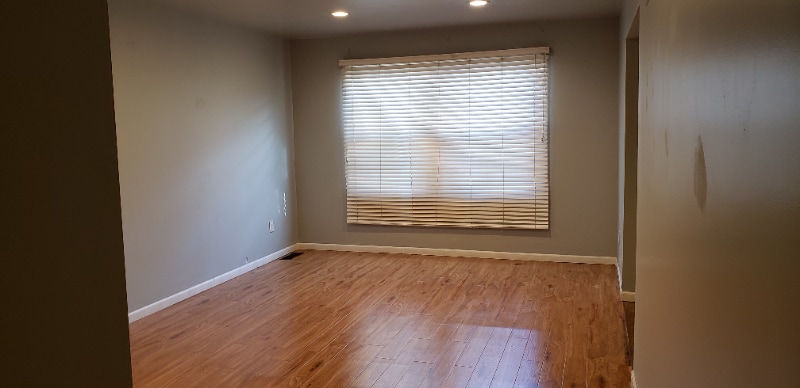 Building Photo - 86 Earlmoor Blvd