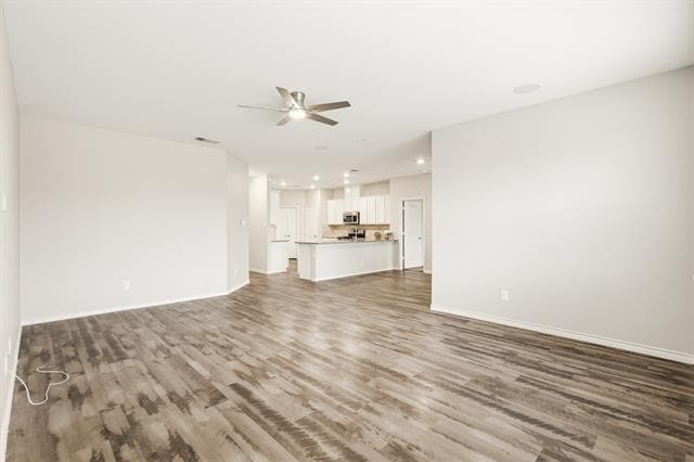 Building Photo - 3021 Colorado Dr