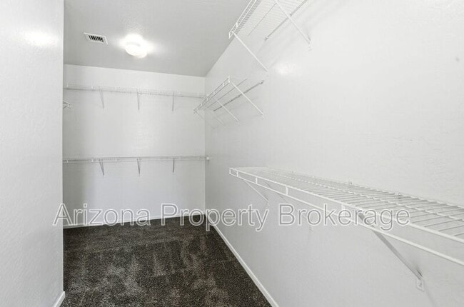 Building Photo - 3765 E Superior Rd