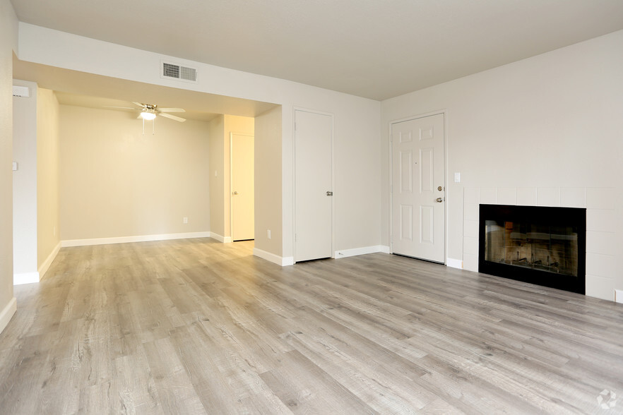 1BR 1BA-788 Sq Ft - Avondale Apartments