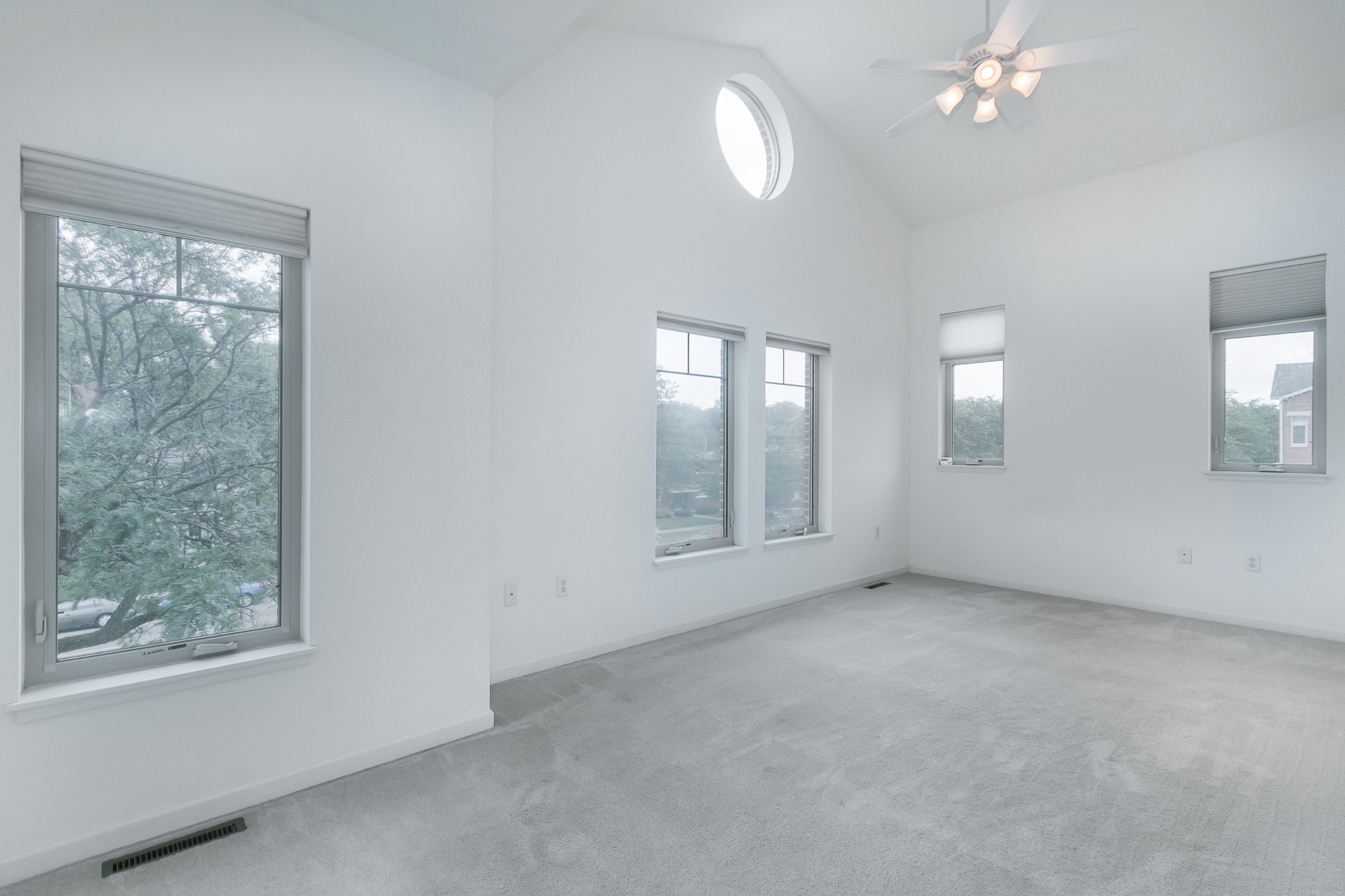 Building Photo - 602 N Midvale Blvd