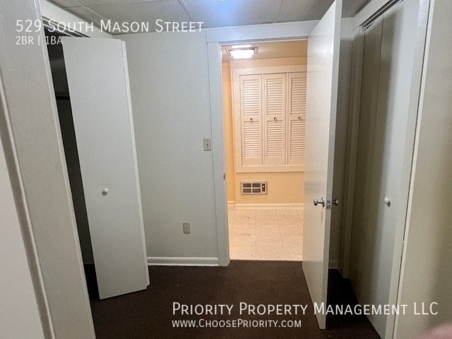 Building Photo - 529 S Mason St
