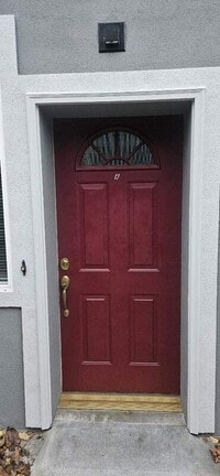 Building Photo - 5106 Green Lake Way N