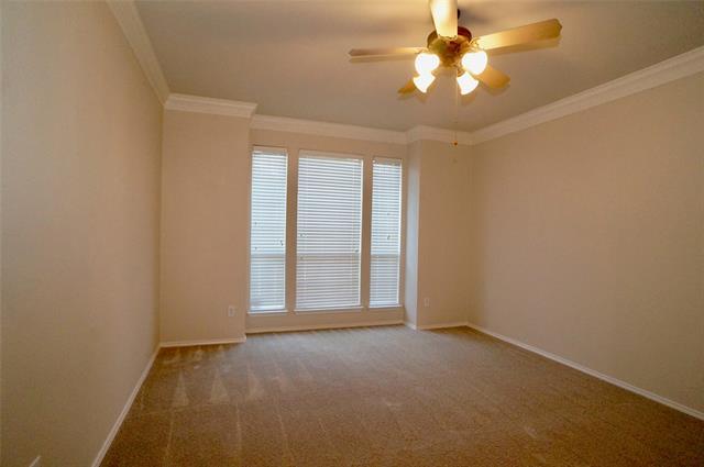 Building Photo - 9304 Clearview Dr