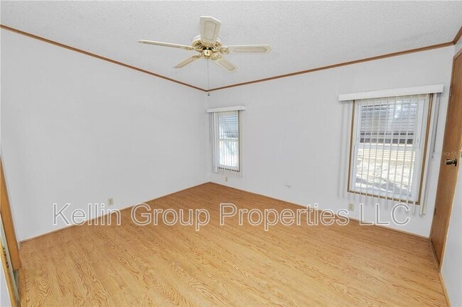 Building Photo - 1706 Fox Hill Dr