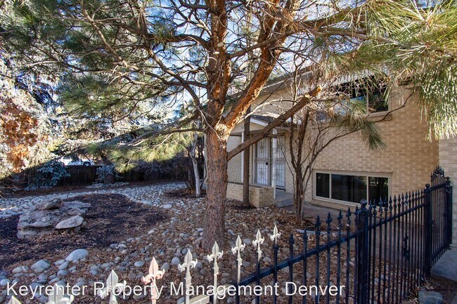 Building Photo - 3 br, 3 bath House - 4530 Holland St