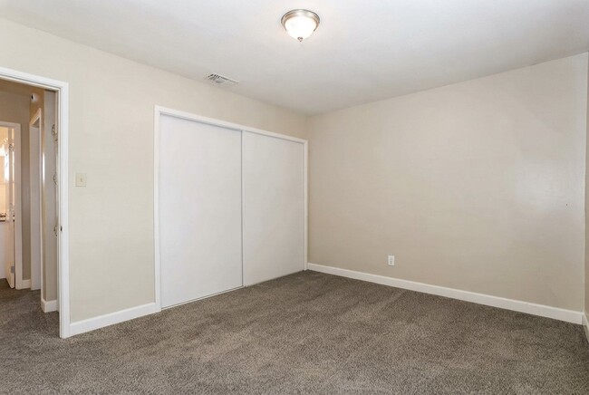 Building Photo - 3802 West Way