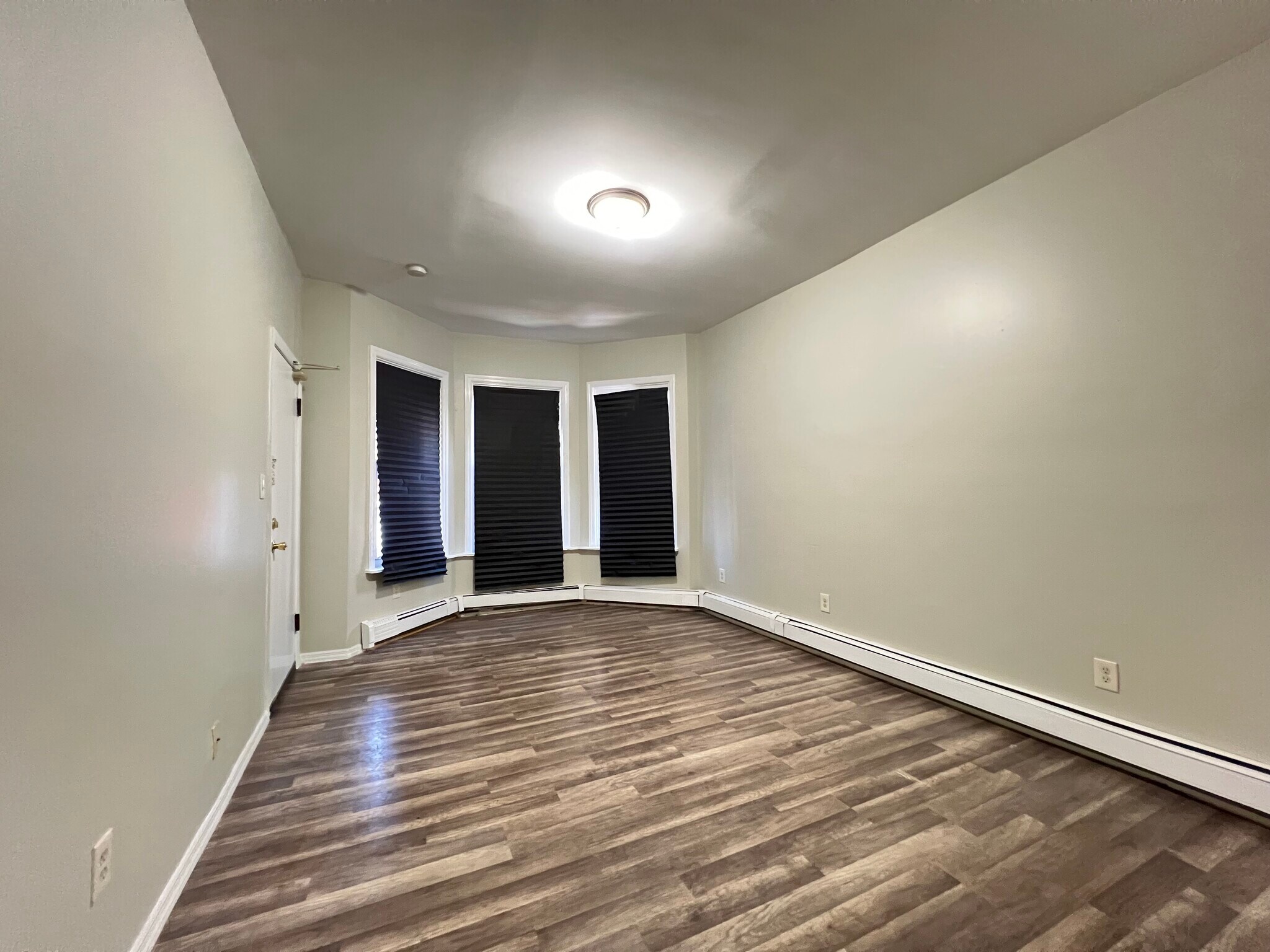 Unit 1L - 666 Grove St