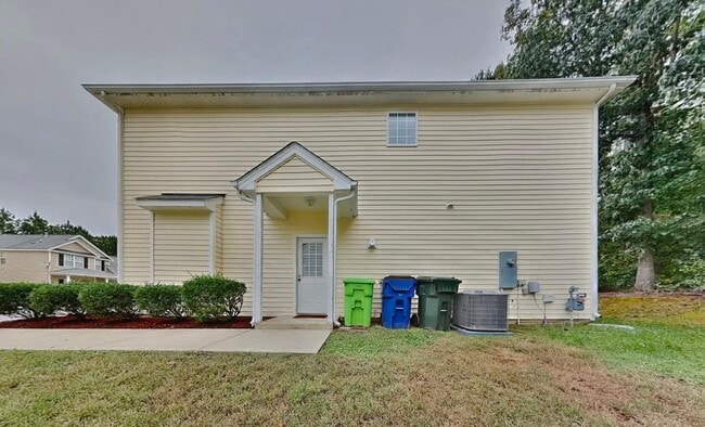 Building Photo - 3-Bedroom Haven with Stunning Interiors