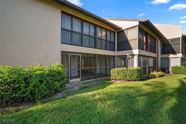 Building Photo - 15456 Admiralty Cir