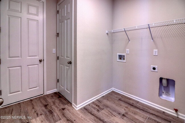 Building Photo - 53 Wards Ravine Wy