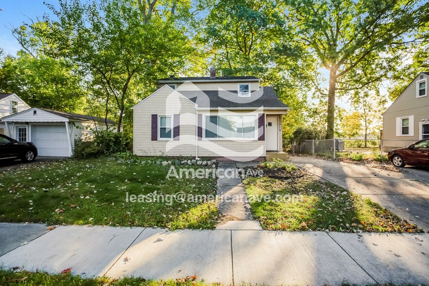 Building Photo - 2626 Bonner St