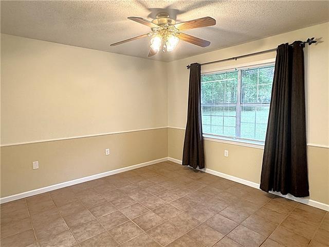 Building Photo - 14105 Wembley Rd