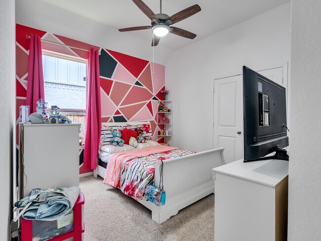 Building Photo - 21143 Austin Chalk Dr
