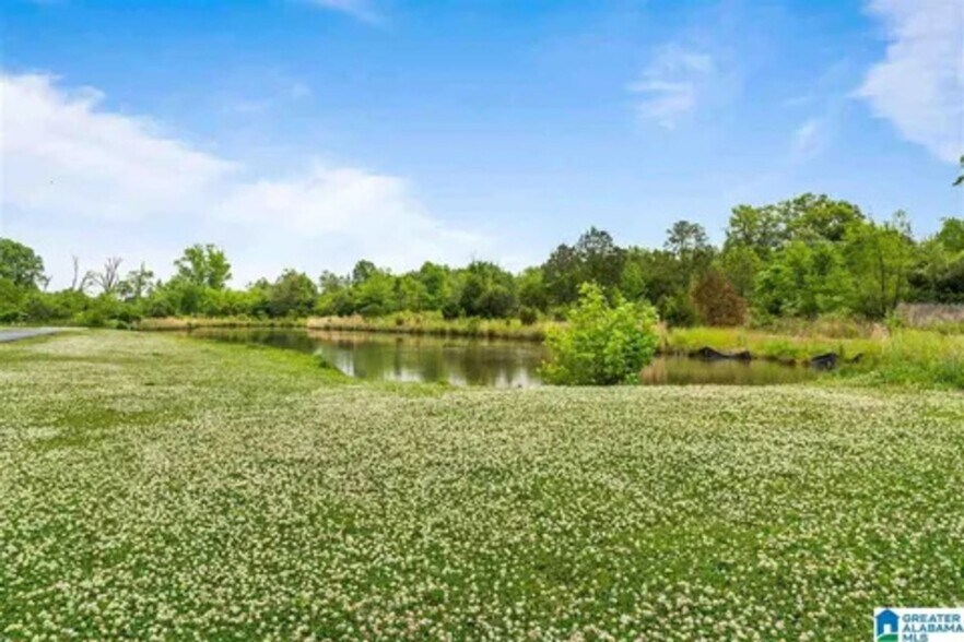 Building Photo - 1021 Parkers Cv