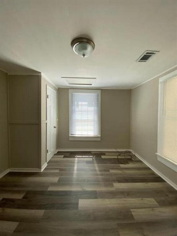 Building Photo - 108-108 De Groat St