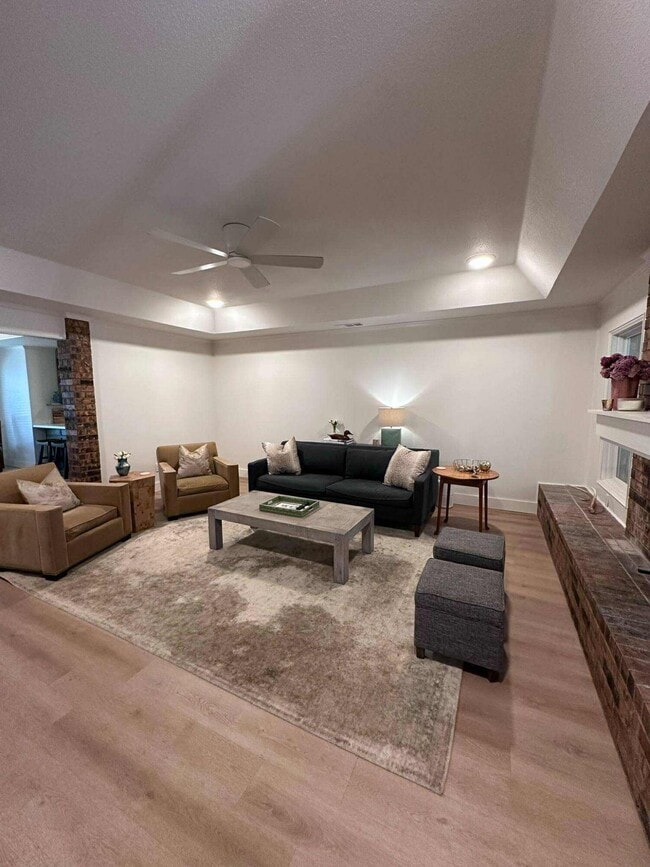 Building Photo - 9713 Nashville Ave