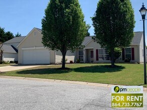 Building Photo - Comfortable 3/2 with Large Bonus Room in Mauldin!