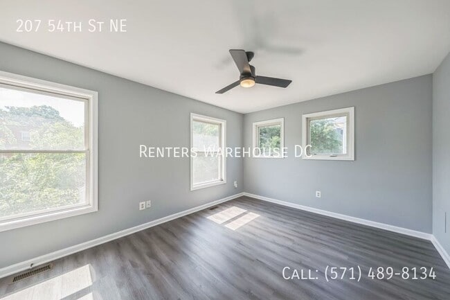 Building Photo - 207 54th St NE