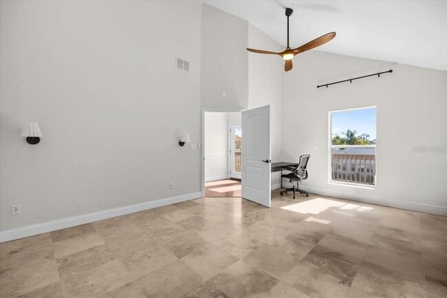 Building Photo - 2327 4th Ave N