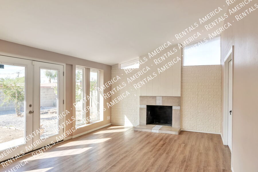 Building Photo - 1311 W Wheatridge Dr