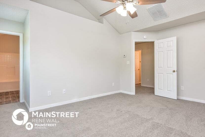 Building Photo - 6825 Mahonia Pl