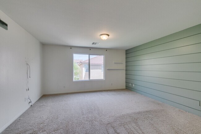 Building Photo - 4586 W Camero Ave