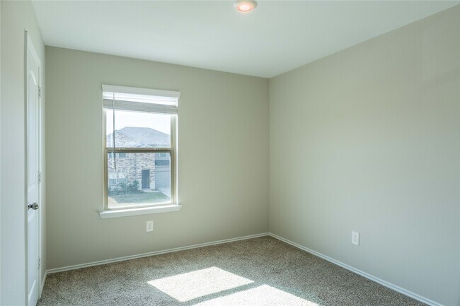 Building Photo - 20241 Portbec Dr