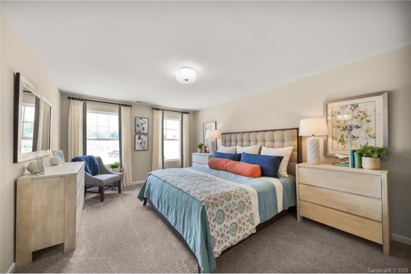 Building Photo - 8604 River Ridge Dr