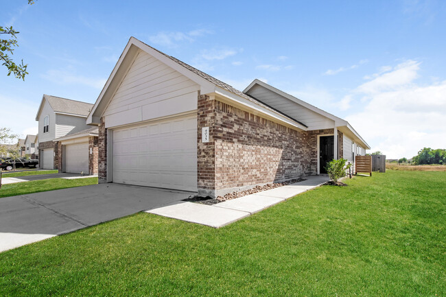 4035 Silver Ranch (2) - Silver Springs