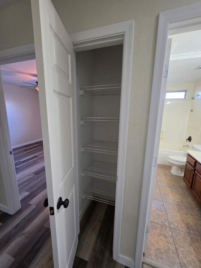 Building Photo - 3924 N Wicca Way