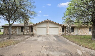 Building Photo - 10301 Little Pebble Dr