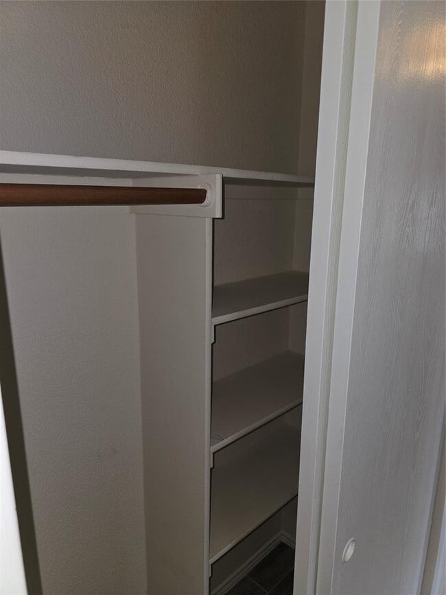 Building Photo - 2011 Garrison Dr