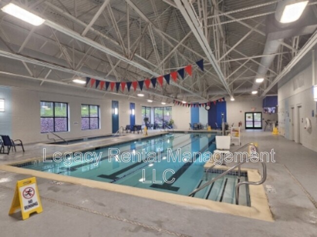 Building Photo - 116 Cheyney Dr