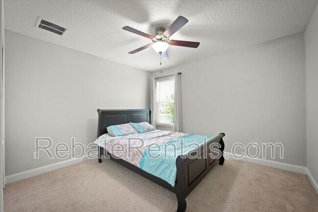 Building Photo - 3954 Coastal Cove Cir