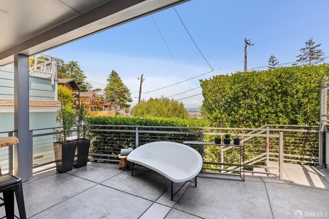 Building Photo - 316 Humboldt Rd