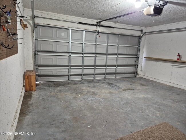 Building Photo - 552 William Paca St