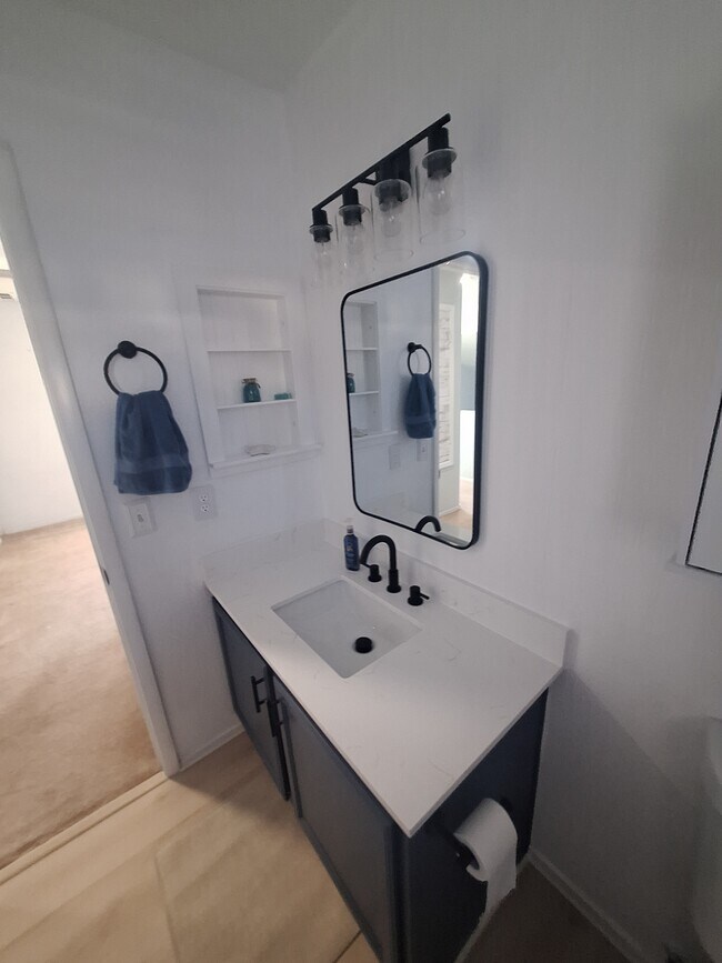 Building Photo - 7701 Donald Nelson Ave