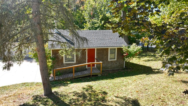 Primary Photo - 306 Eubank St