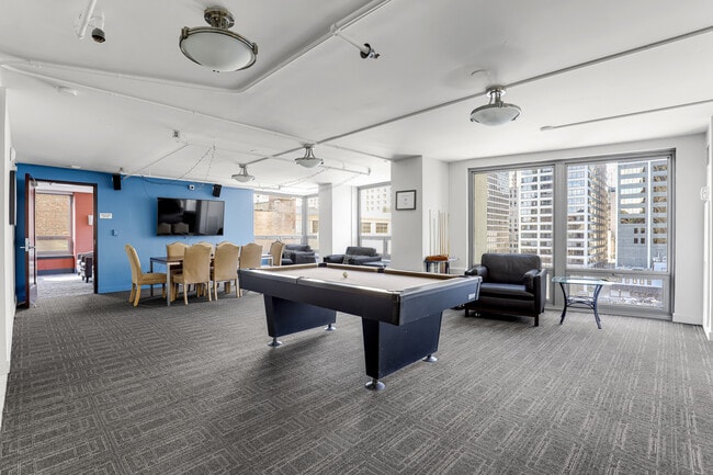 Building Photo - 440 N Wabash Ave