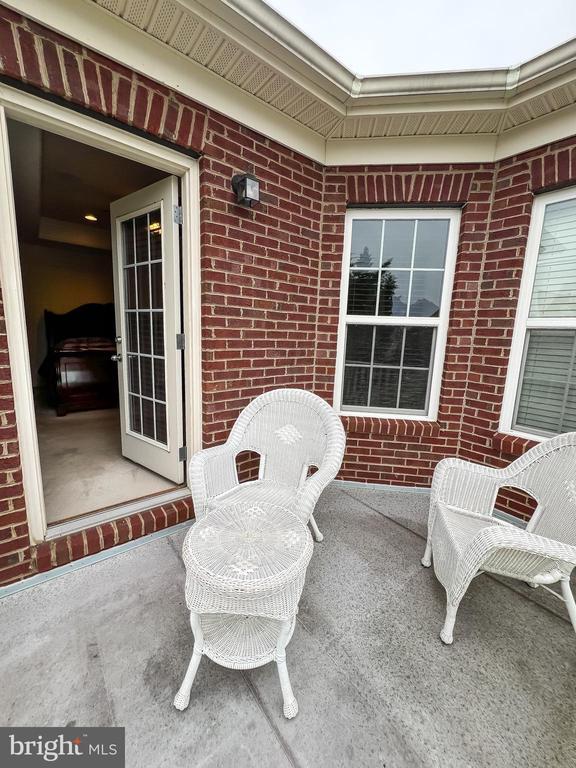 Building Photo - 25008 Owl Creek Dr