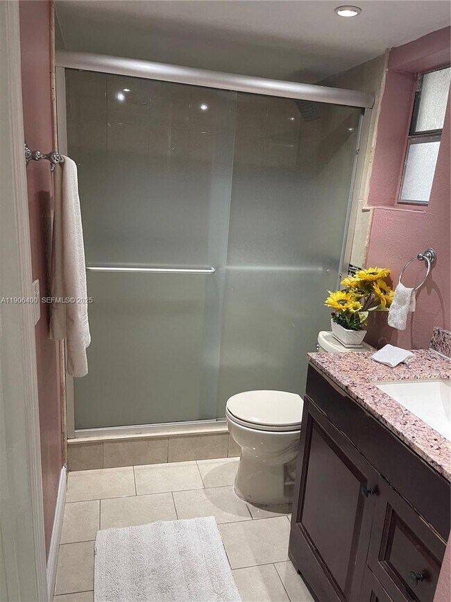 Building Photo - 7505 SW 82nd St