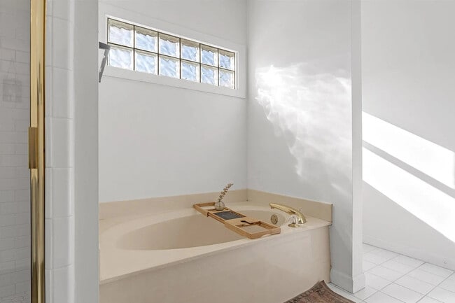 Building Photo - 1565 Bent River Cir