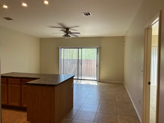 Building Photo - 4154 N Fortune Loop