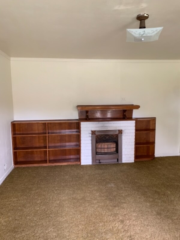 Building Photo - 1215 E 5th St