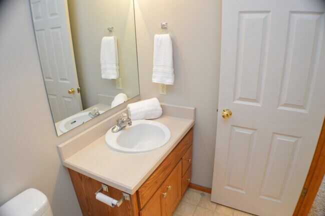 Building Photo - 12607 Stoneboro Ct