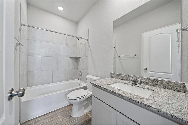 Building Photo - 14520 Jelly Pnes Dr