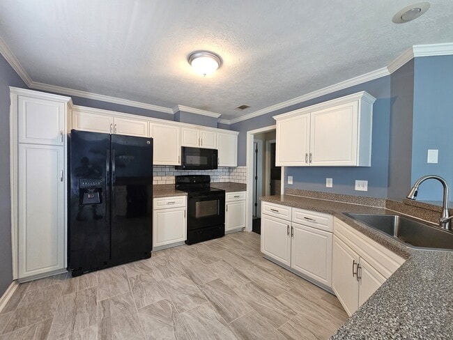 Building Photo - 770 Michelle Ct