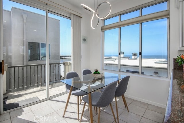 Building Photo - 216 23rd St